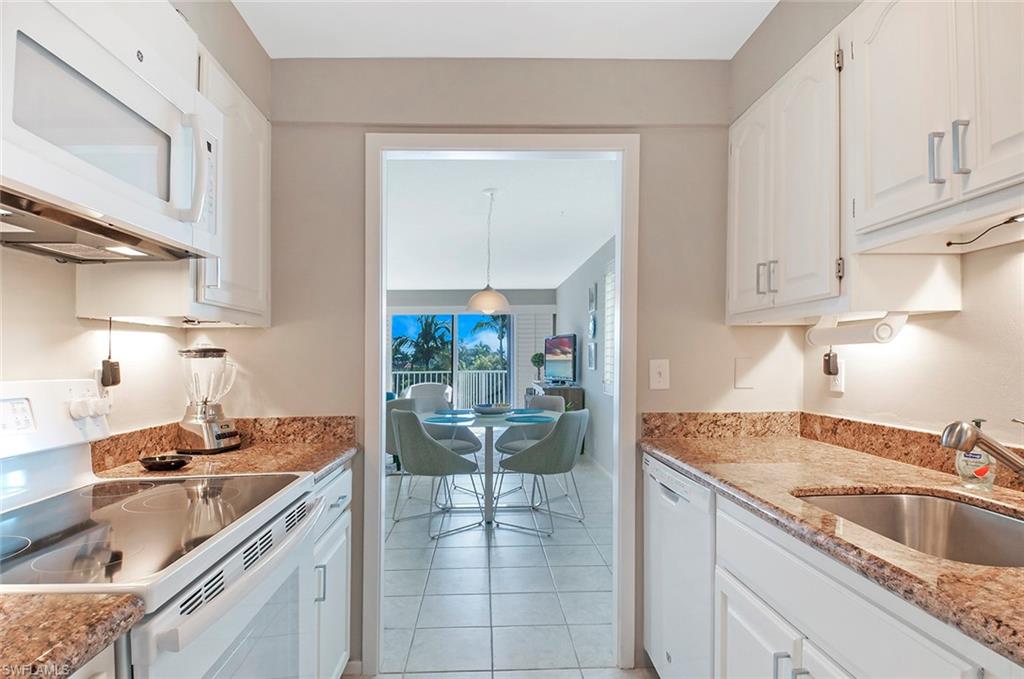 1300 Gulf Shore BLVD N 406