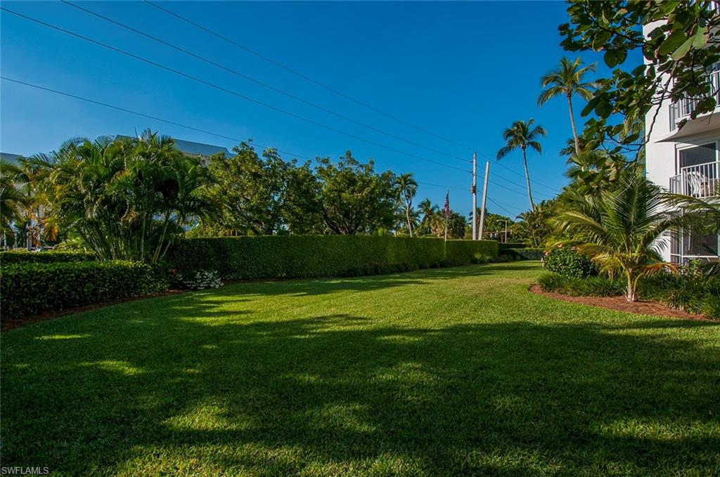 1300 Gulf Shore BLVD N 406