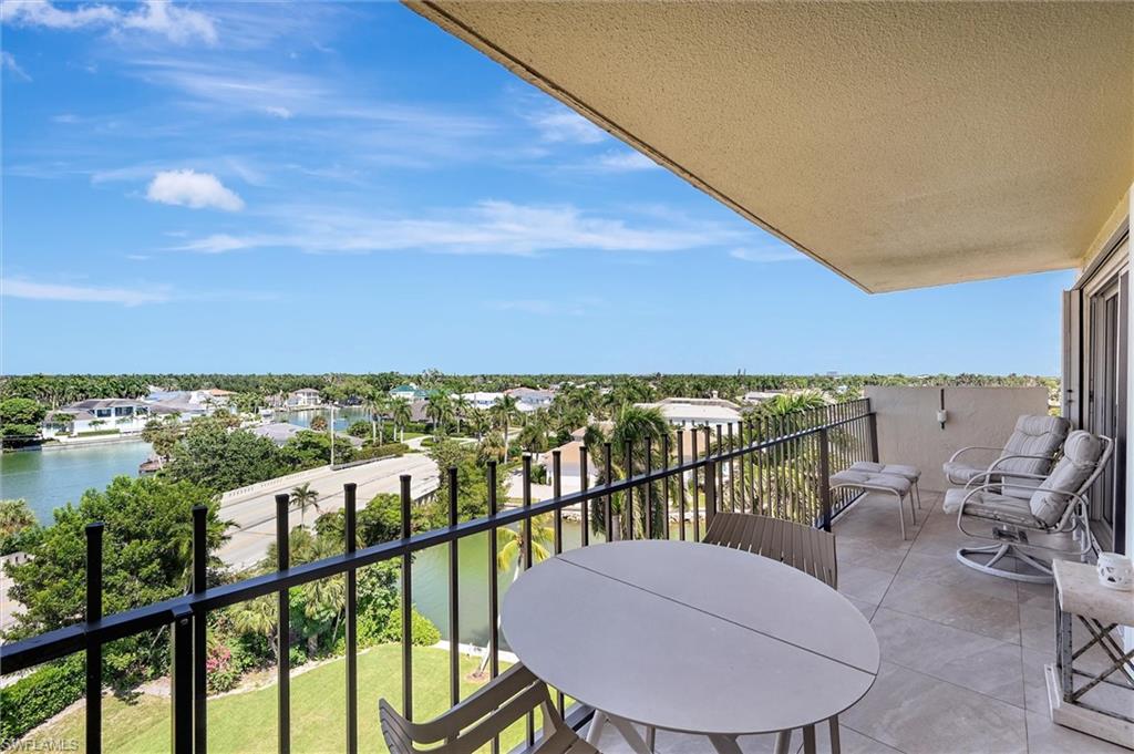 2150 GULF SHORE BLVD N 703