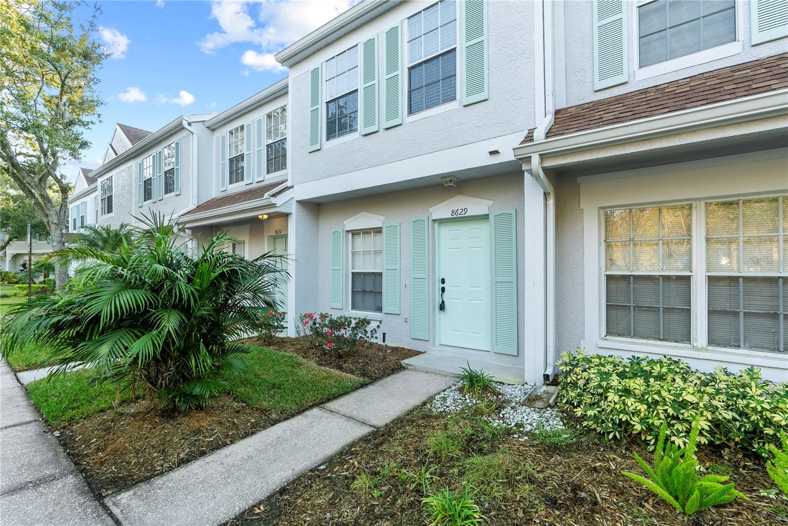 8629 HUNTERS KEY CIR