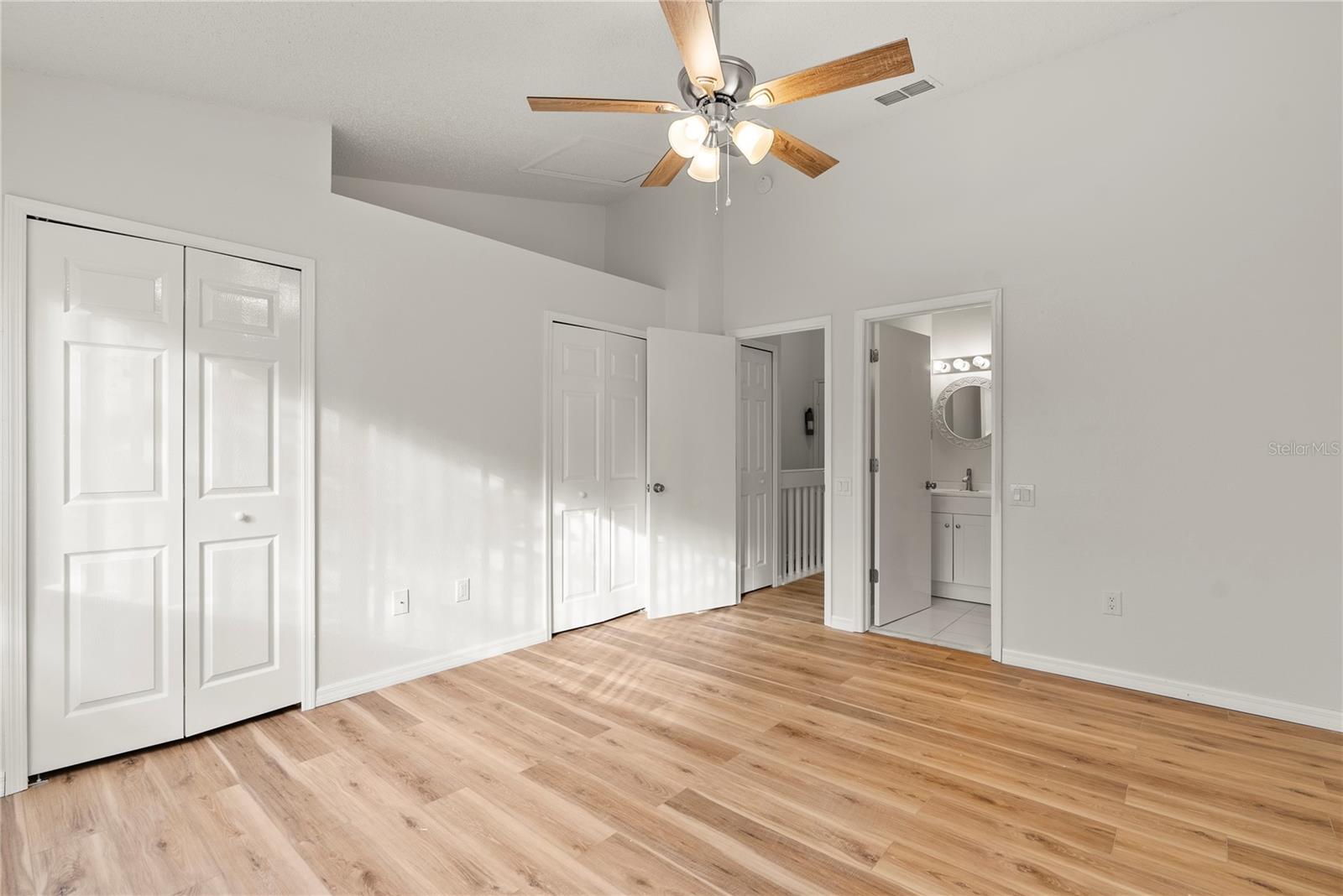 8629 HUNTERS KEY CIR