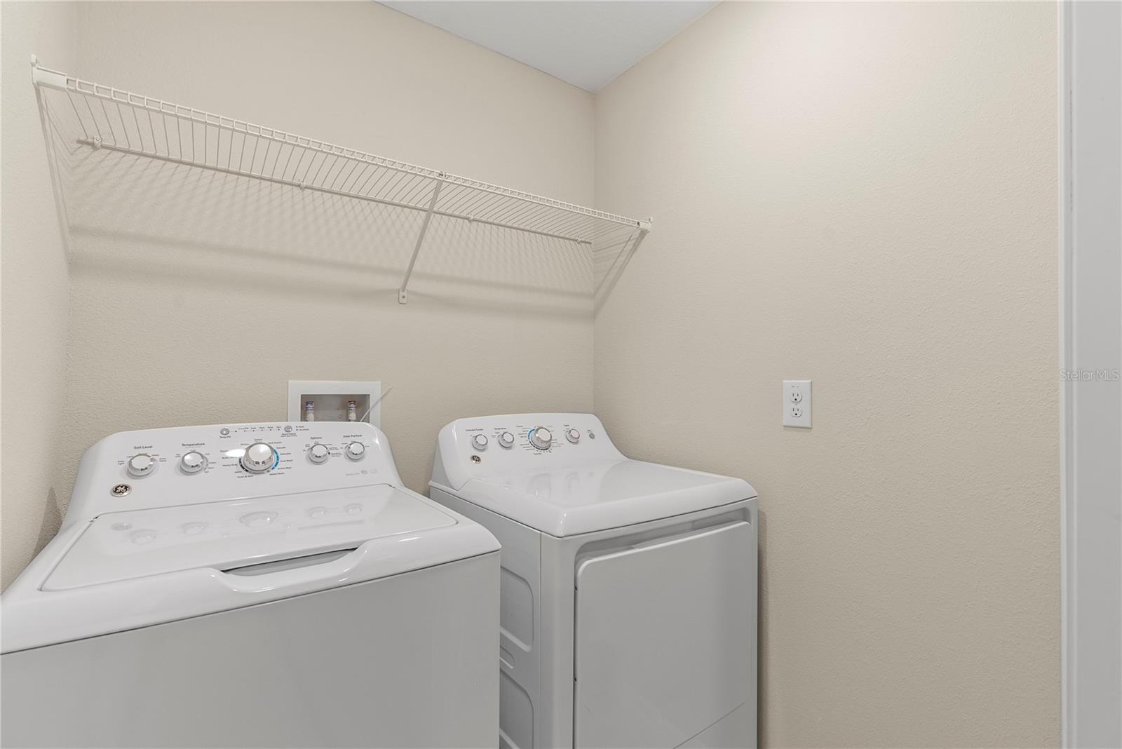 7230 SWEET ALYSSUM CT