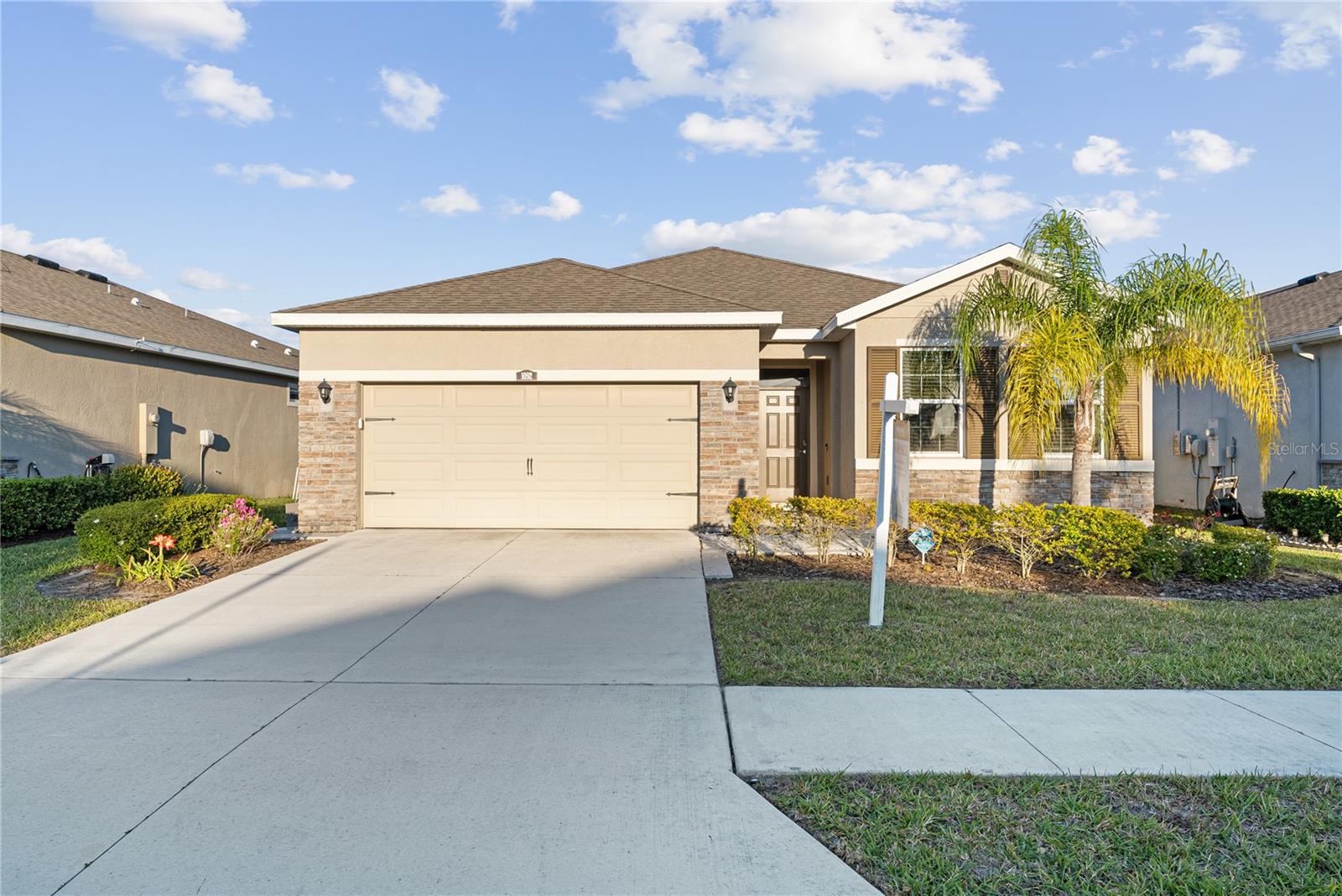 1092 PIPESTONE PL