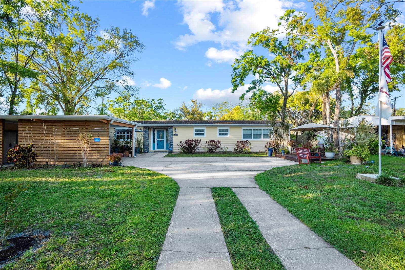 510 BROXBURN AVE