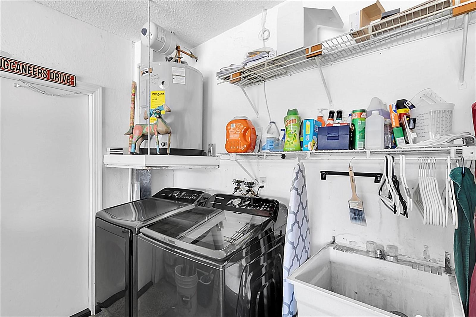 1428 CHESTERFIELD DR