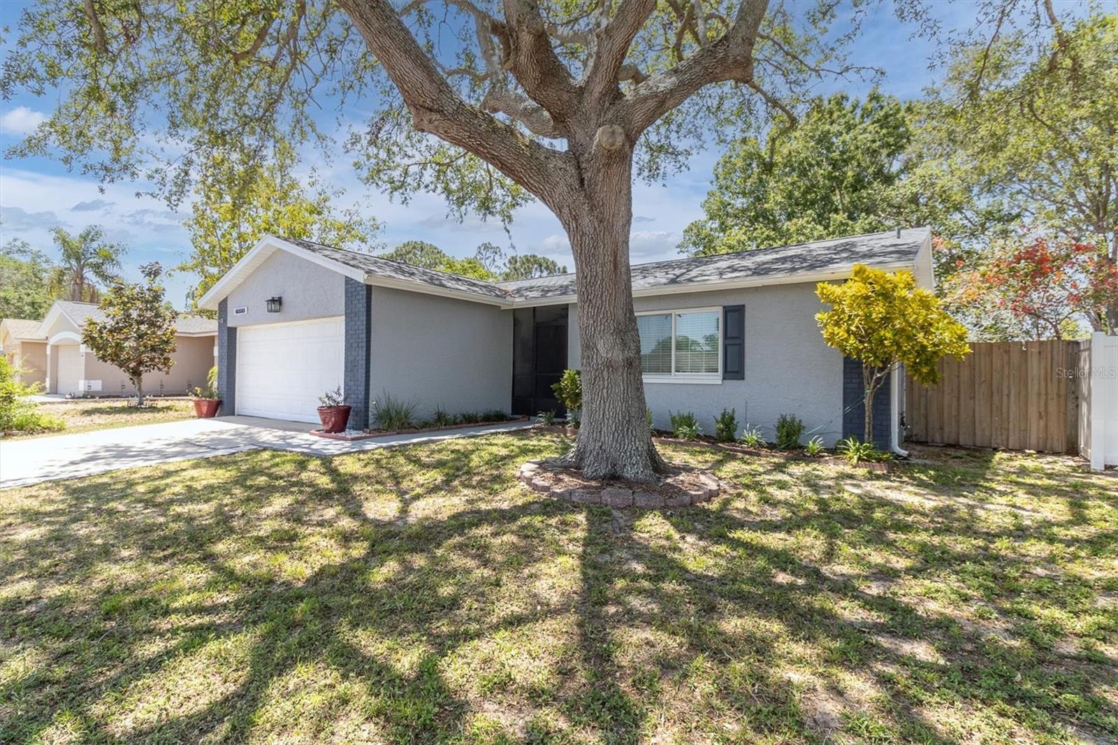 1428 CHESTERFIELD DR