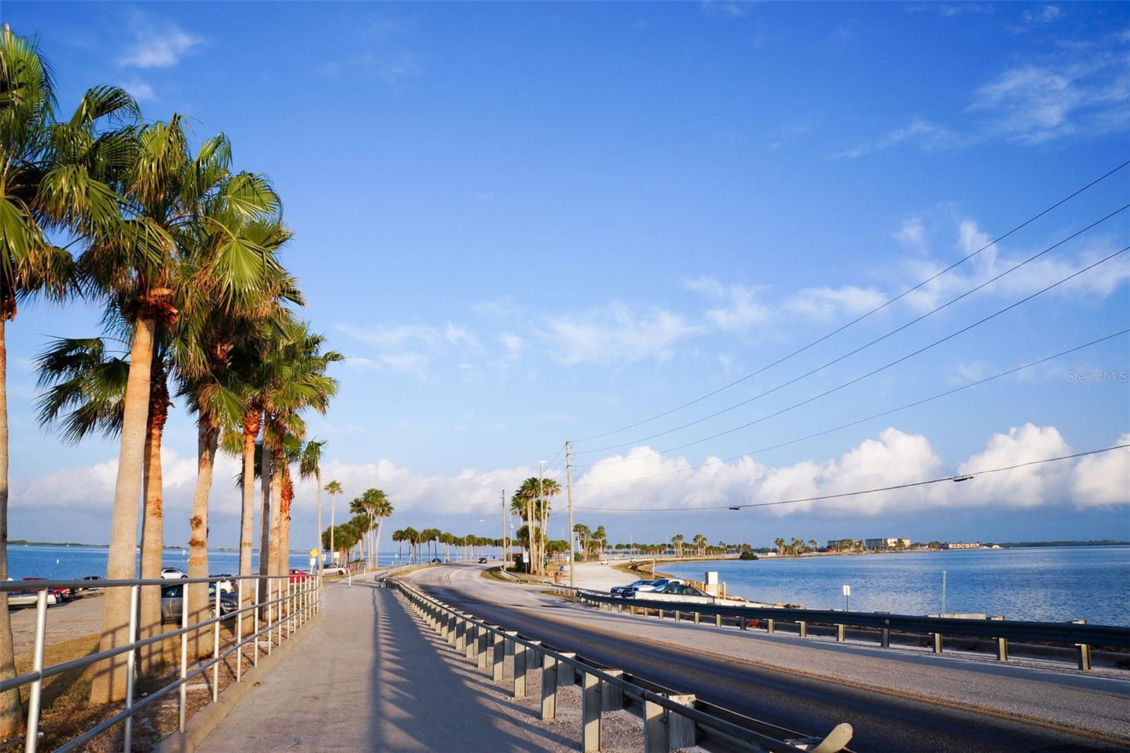 1428 CHESTERFIELD DR