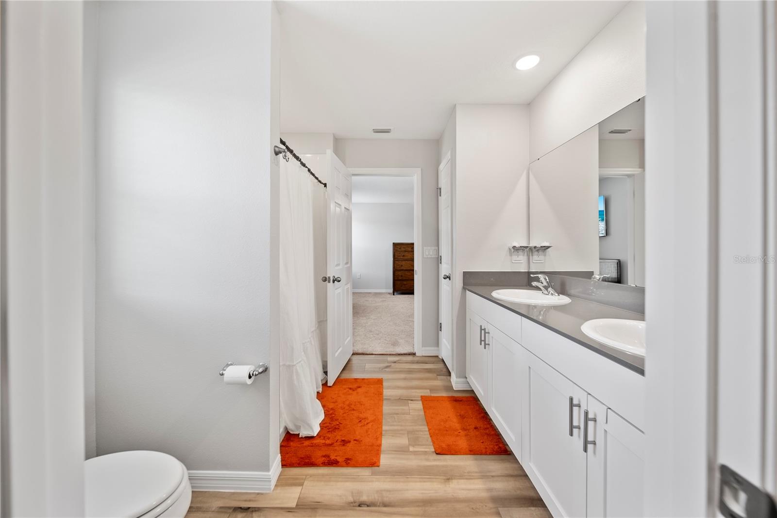 7797 PEACE LILY AVE