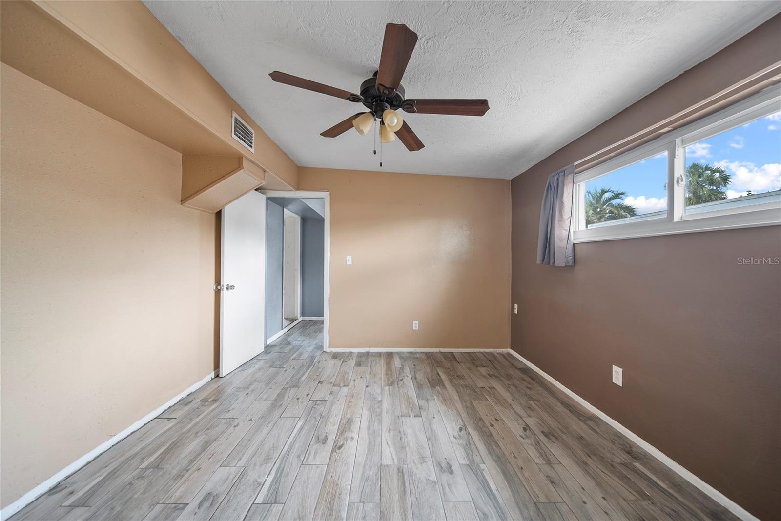 10602 CAMELIA DR