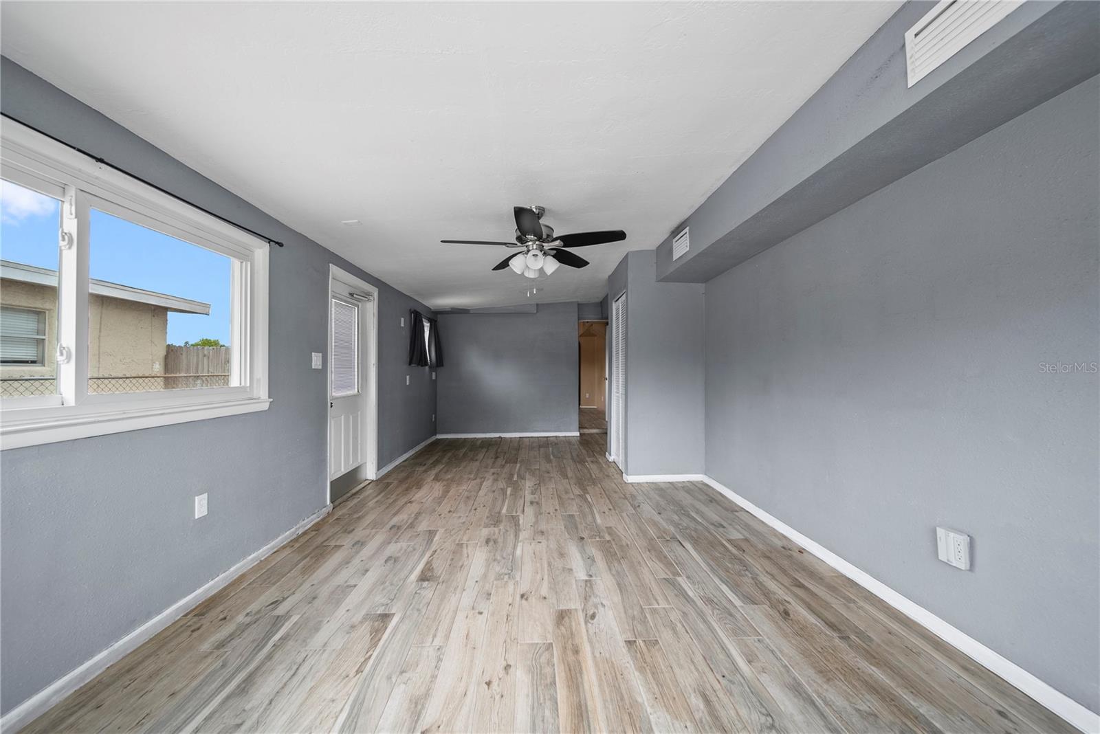 10602 CAMELIA DR