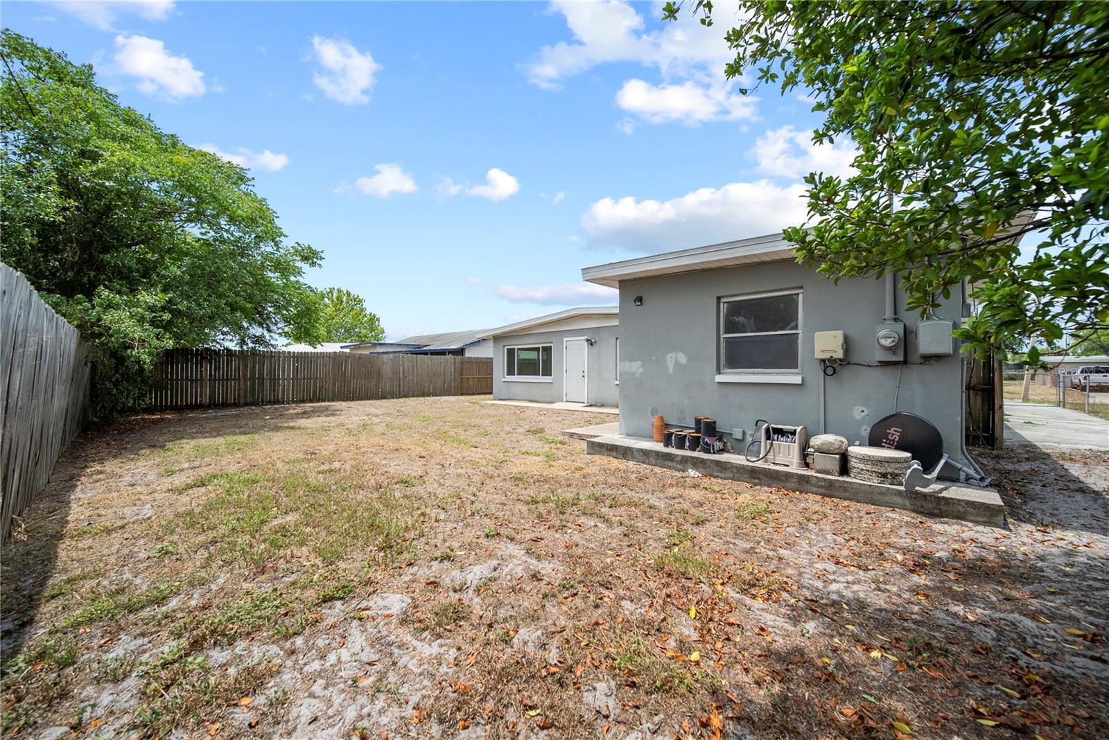 10602 CAMELIA DR
