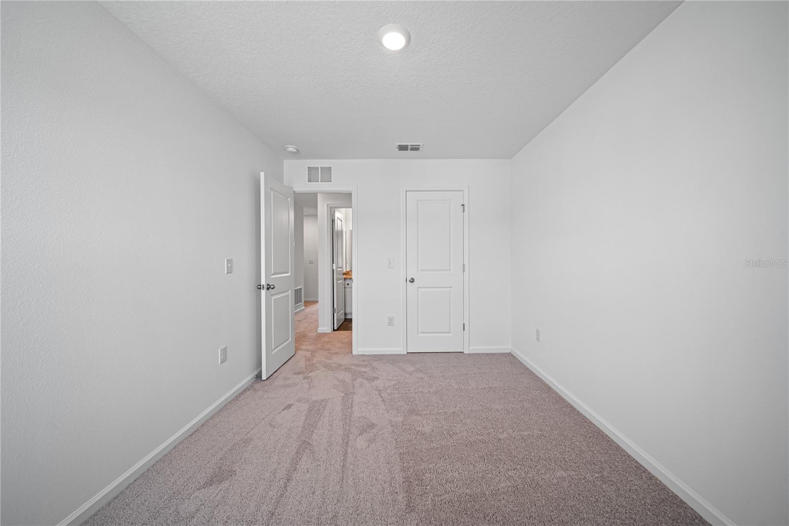 6171 CALLE OCHOA ST