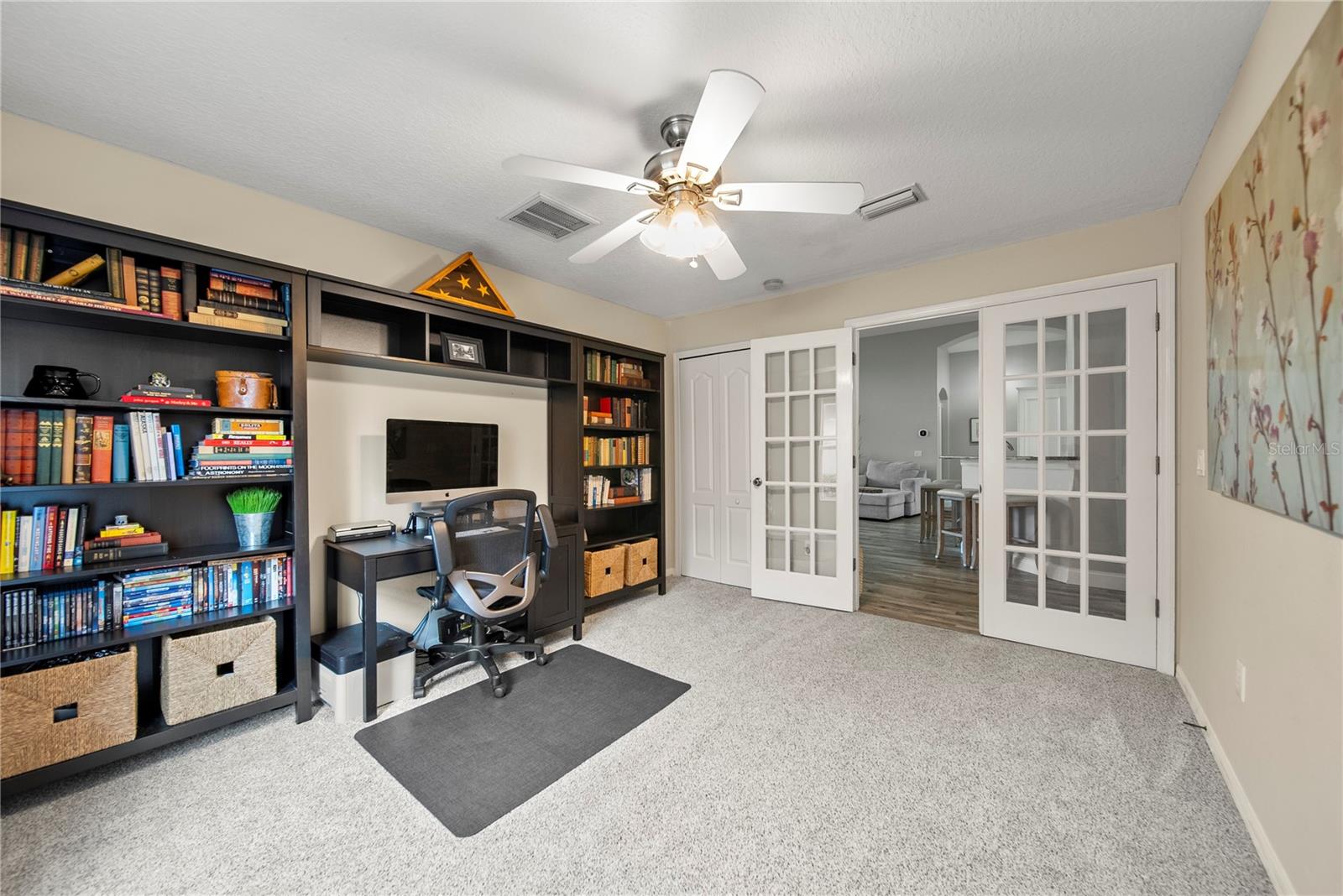 4512 POINTE O WOODS DR