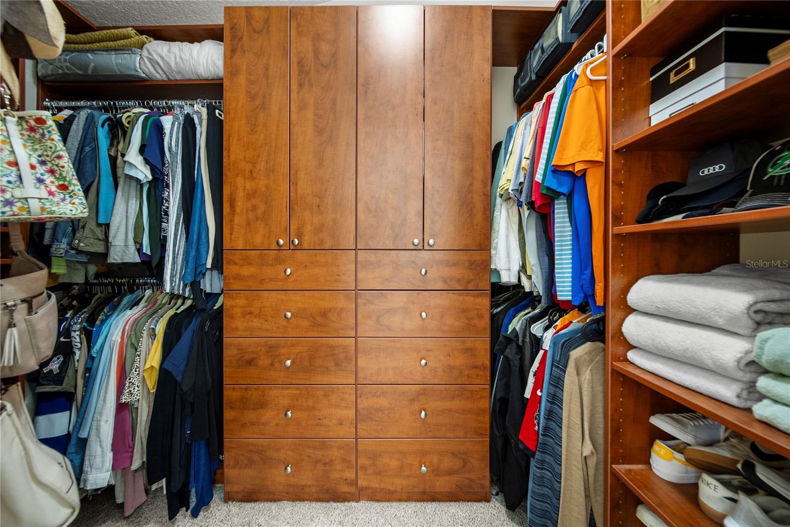 4512 POINTE O WOODS DR