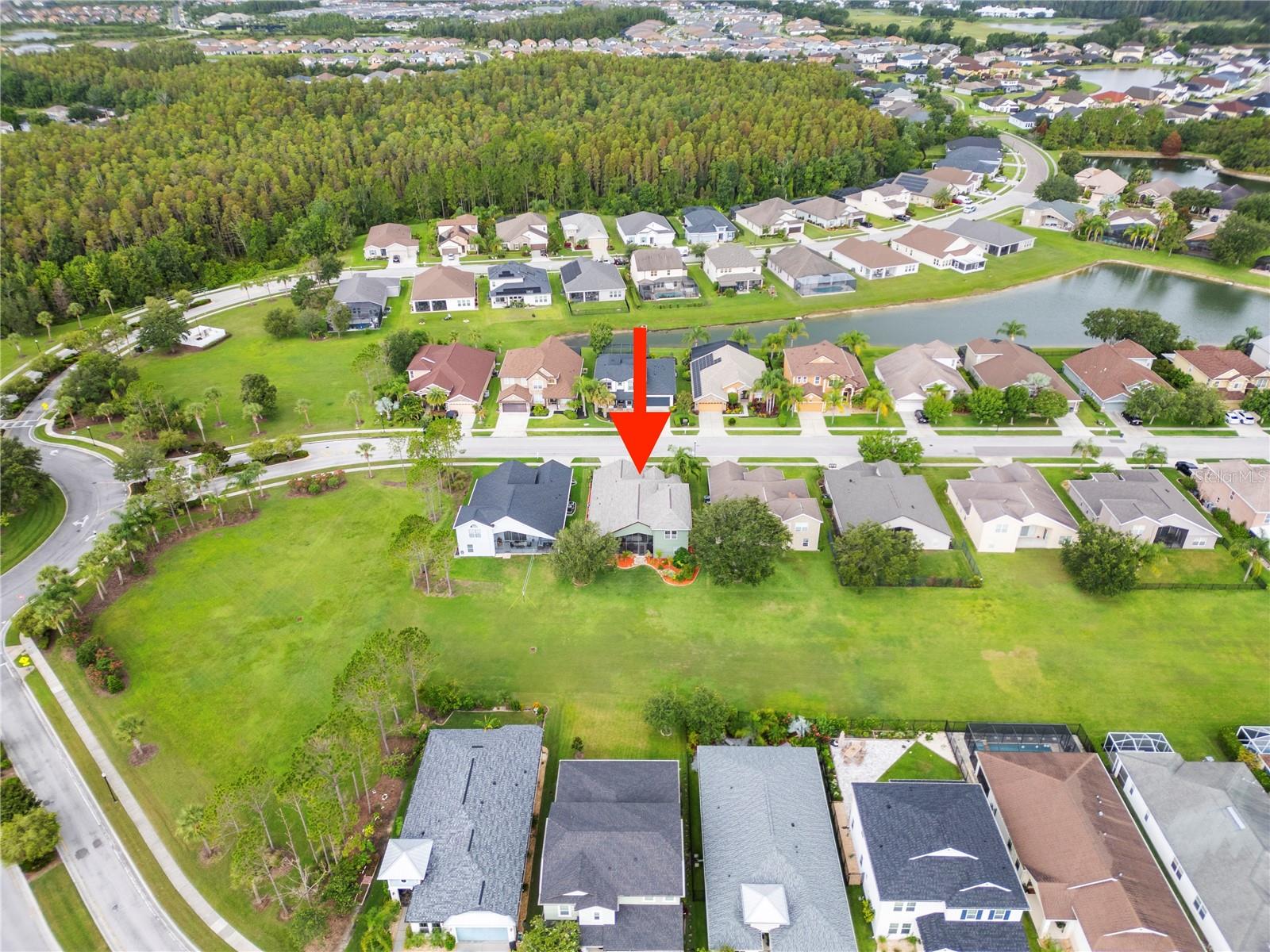 4512 POINTE O WOODS DR