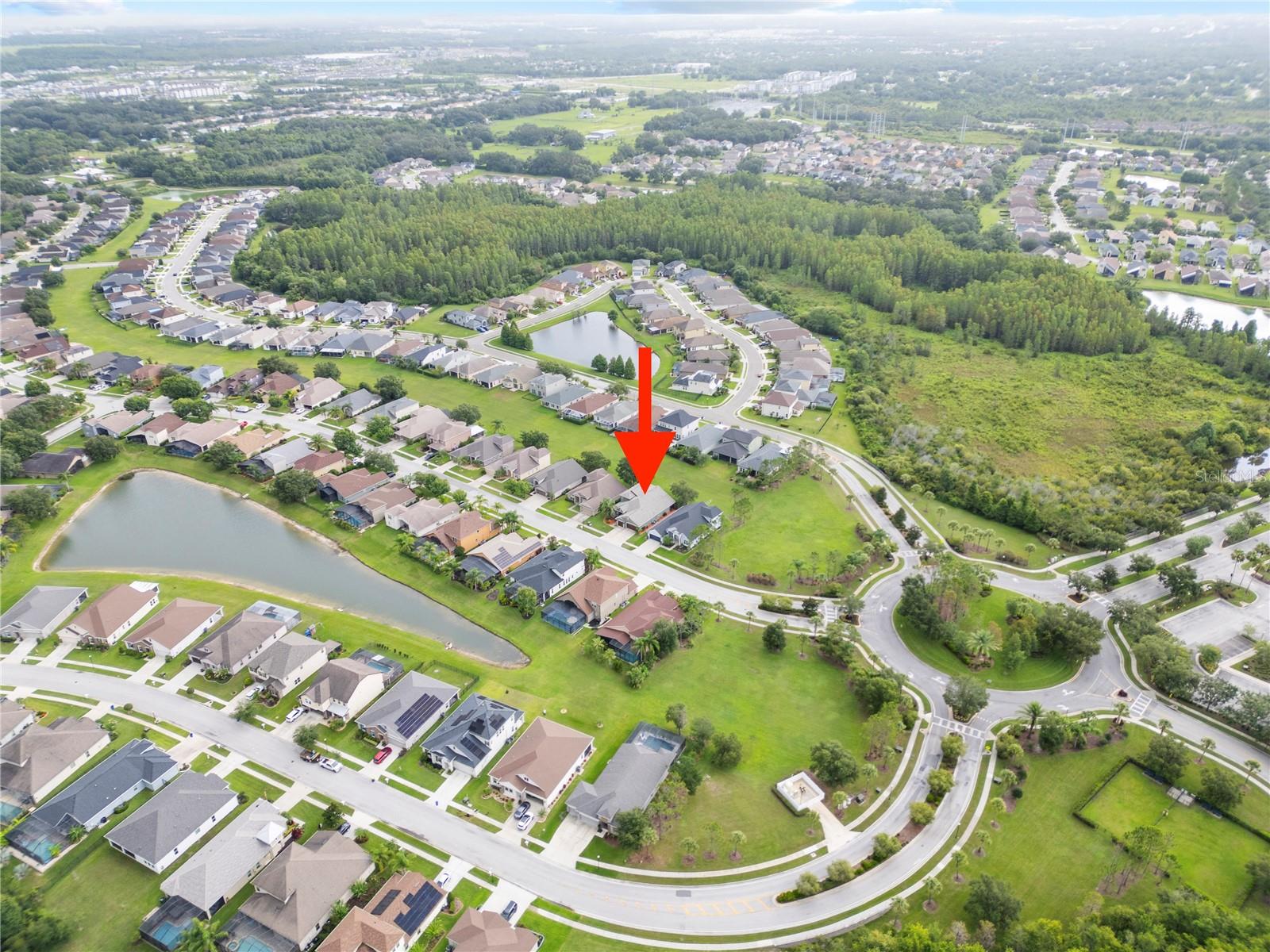 4512 POINTE O WOODS DR