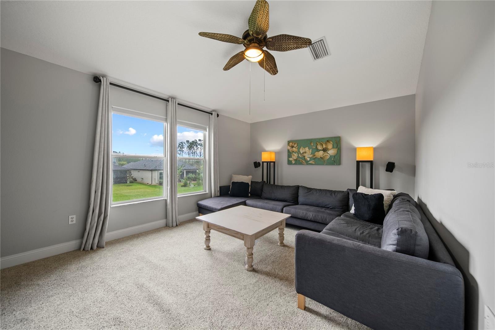 4512 POINTE O WOODS DR