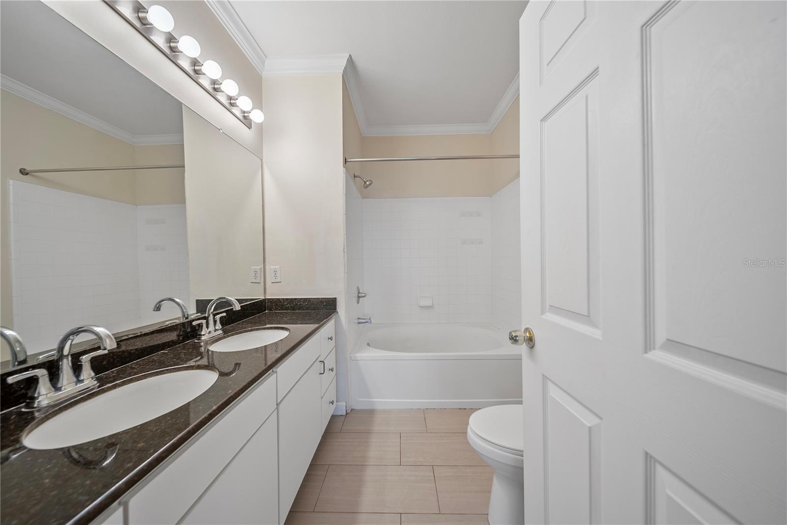 18229 BRIDLE CLUB DR #18229