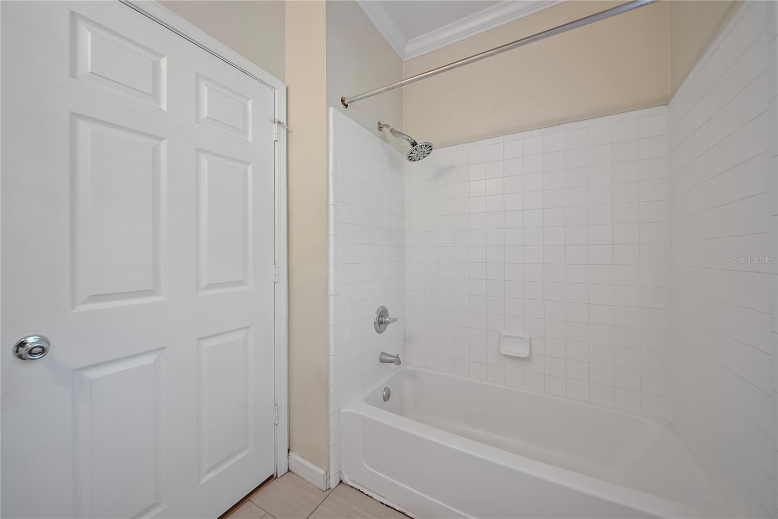 18229 BRIDLE CLUB DR #18229