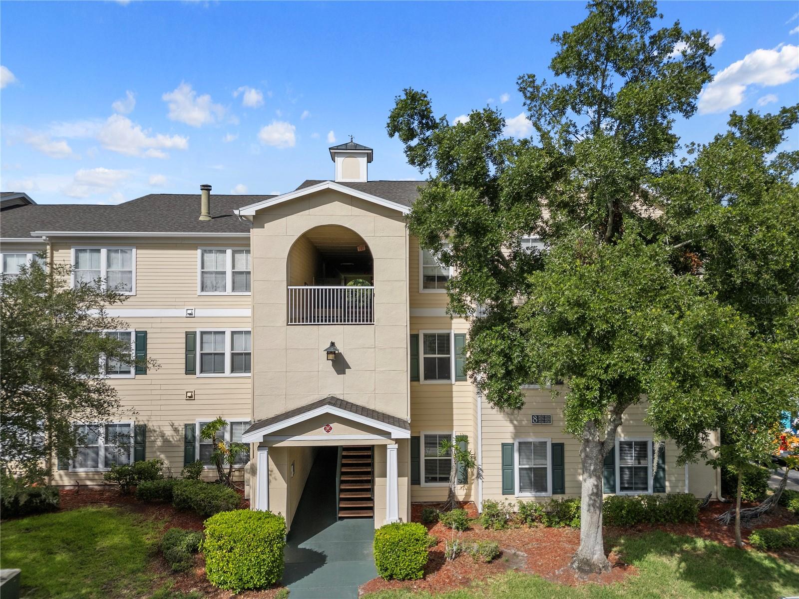 18229 BRIDLE CLUB DR #18229