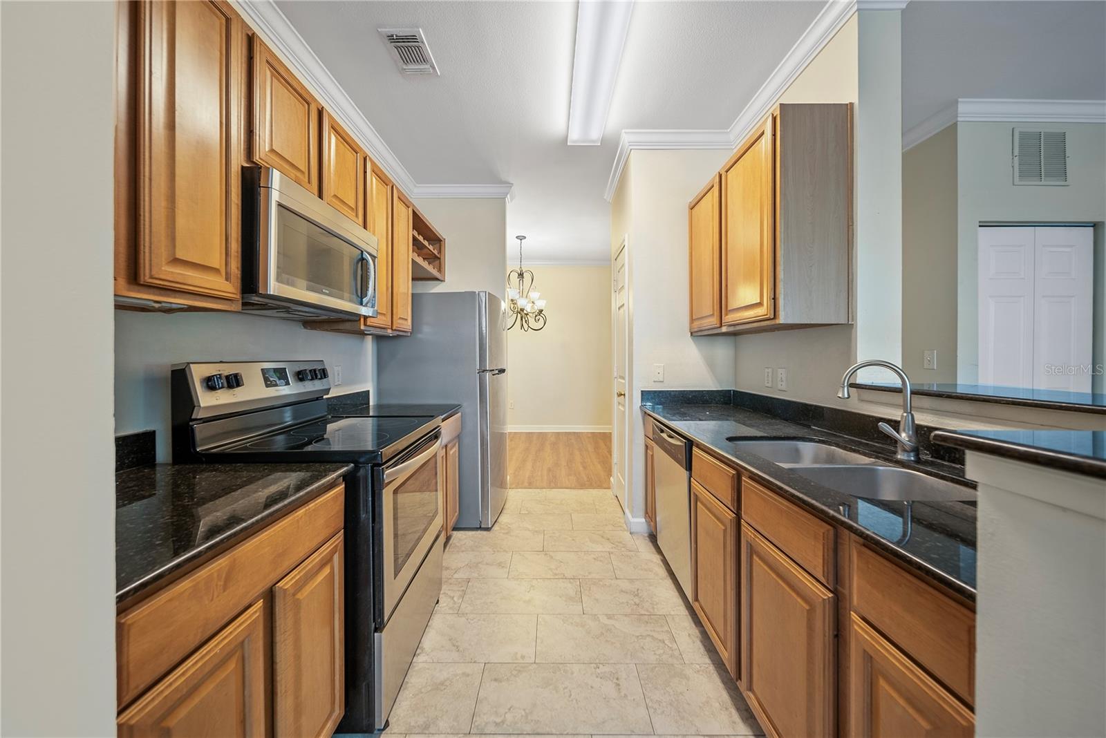 18229 BRIDLE CLUB DR #18229