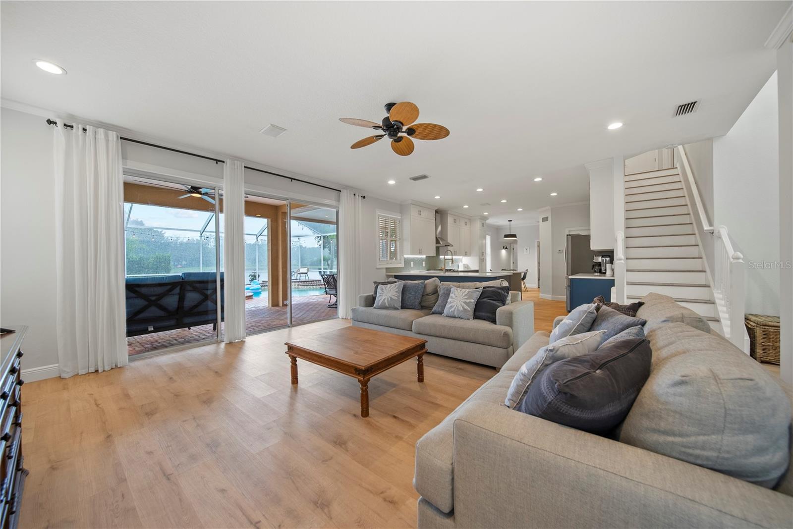 18004 AVALON LN