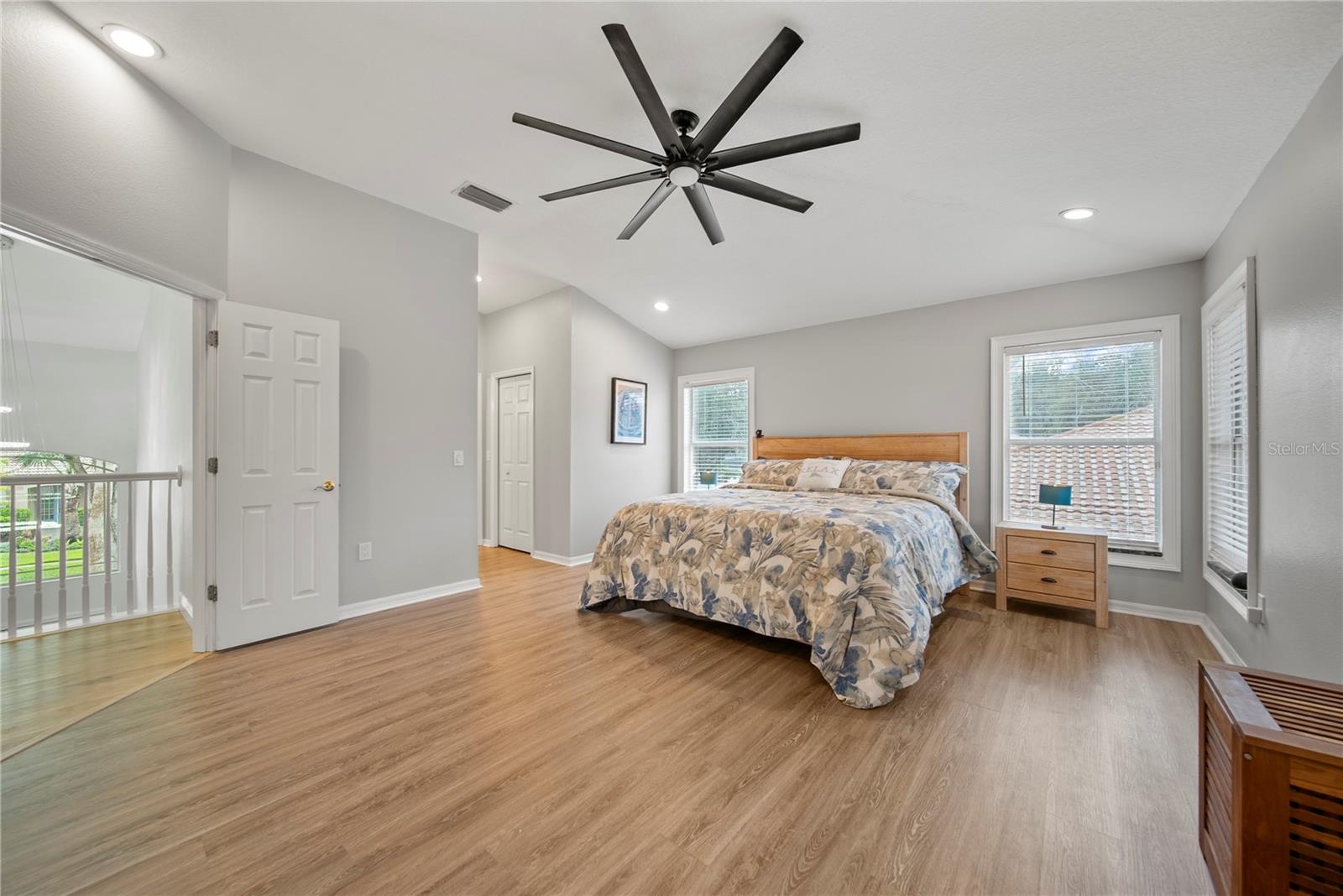 18004 AVALON LN