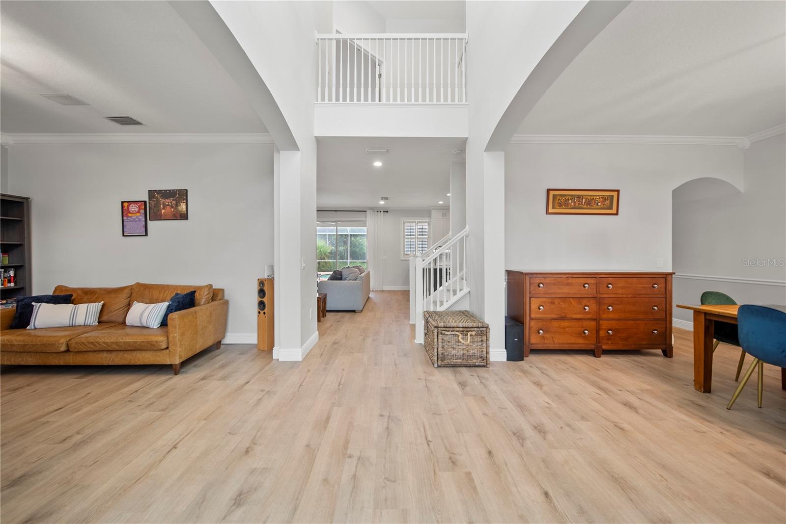 18004 AVALON LN