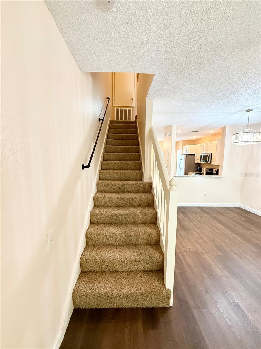 8654 HUNTERS KEY CIR