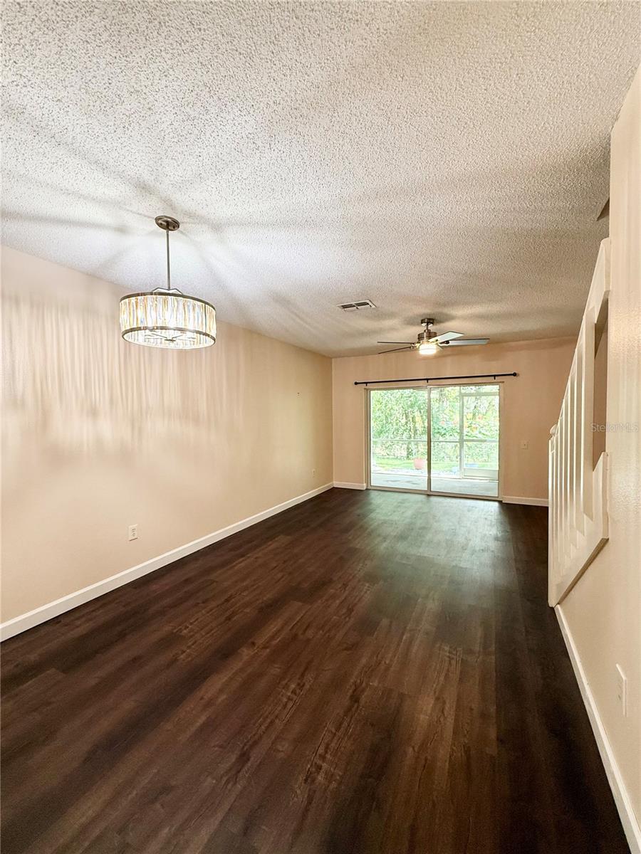 8654 HUNTERS KEY CIR