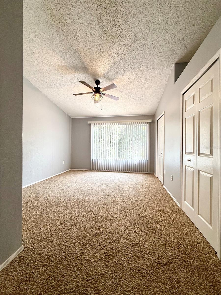 8654 HUNTERS KEY CIR