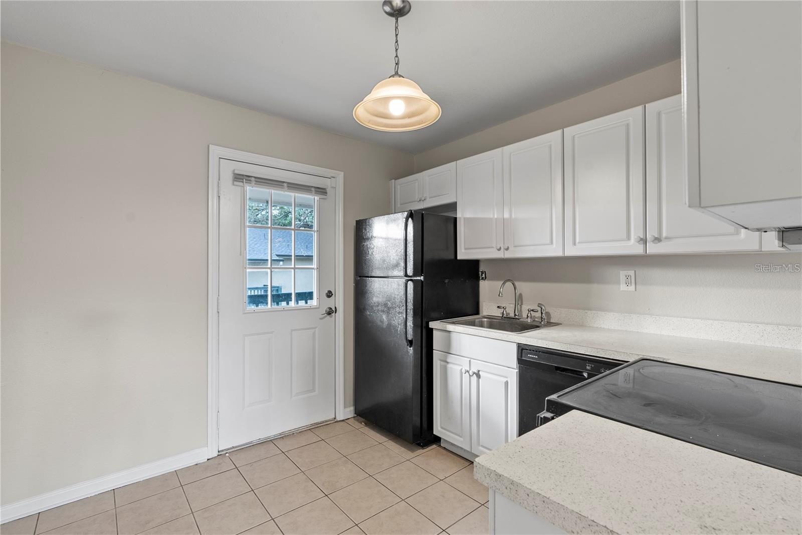 201 PINE VIOLET CT #202