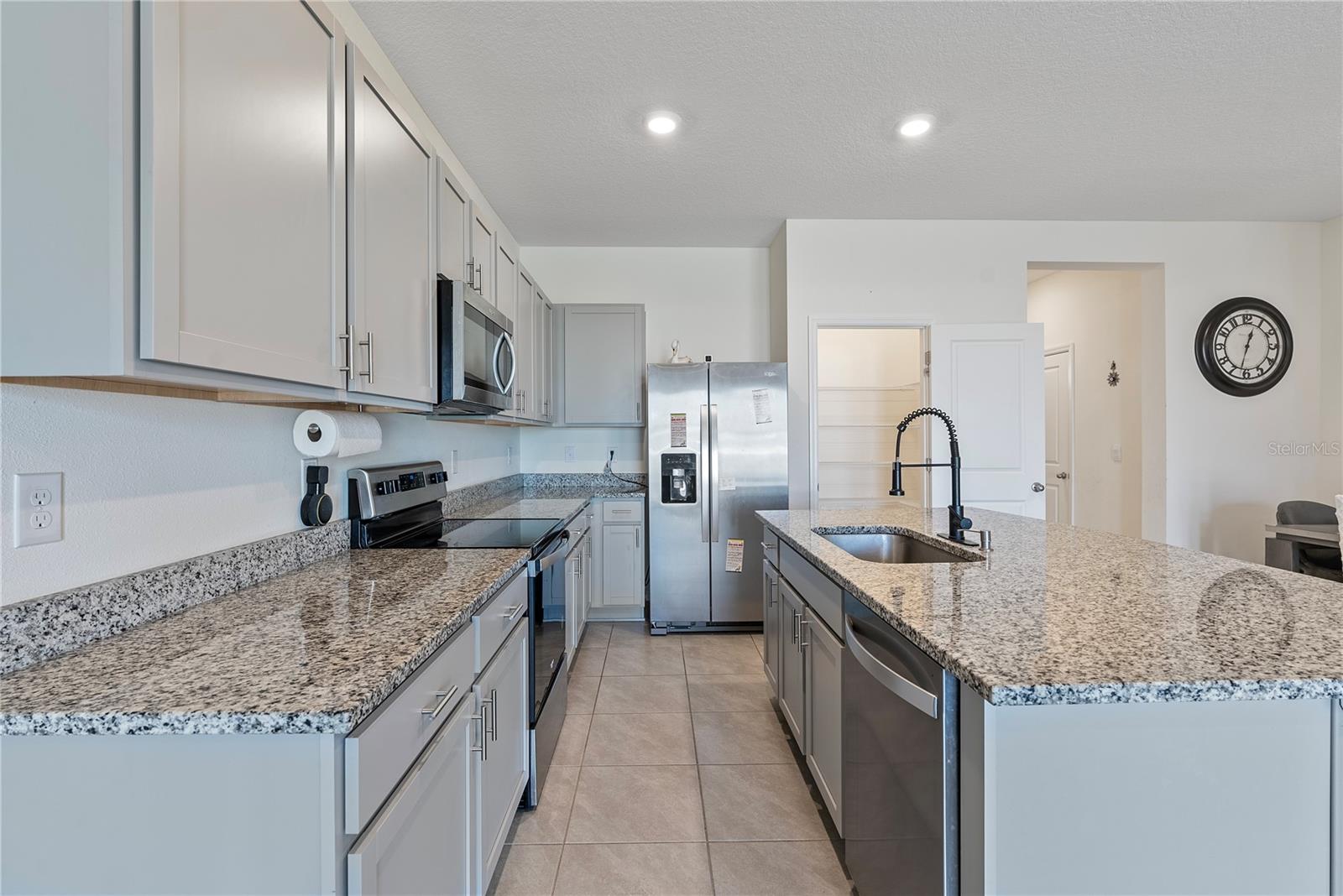 32395 TURTLE GRACE LOOP