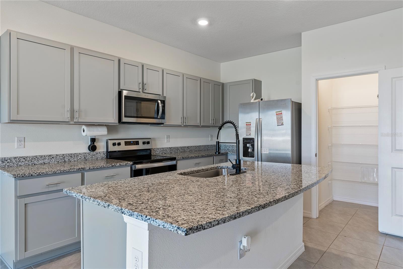 32395 TURTLE GRACE LOOP