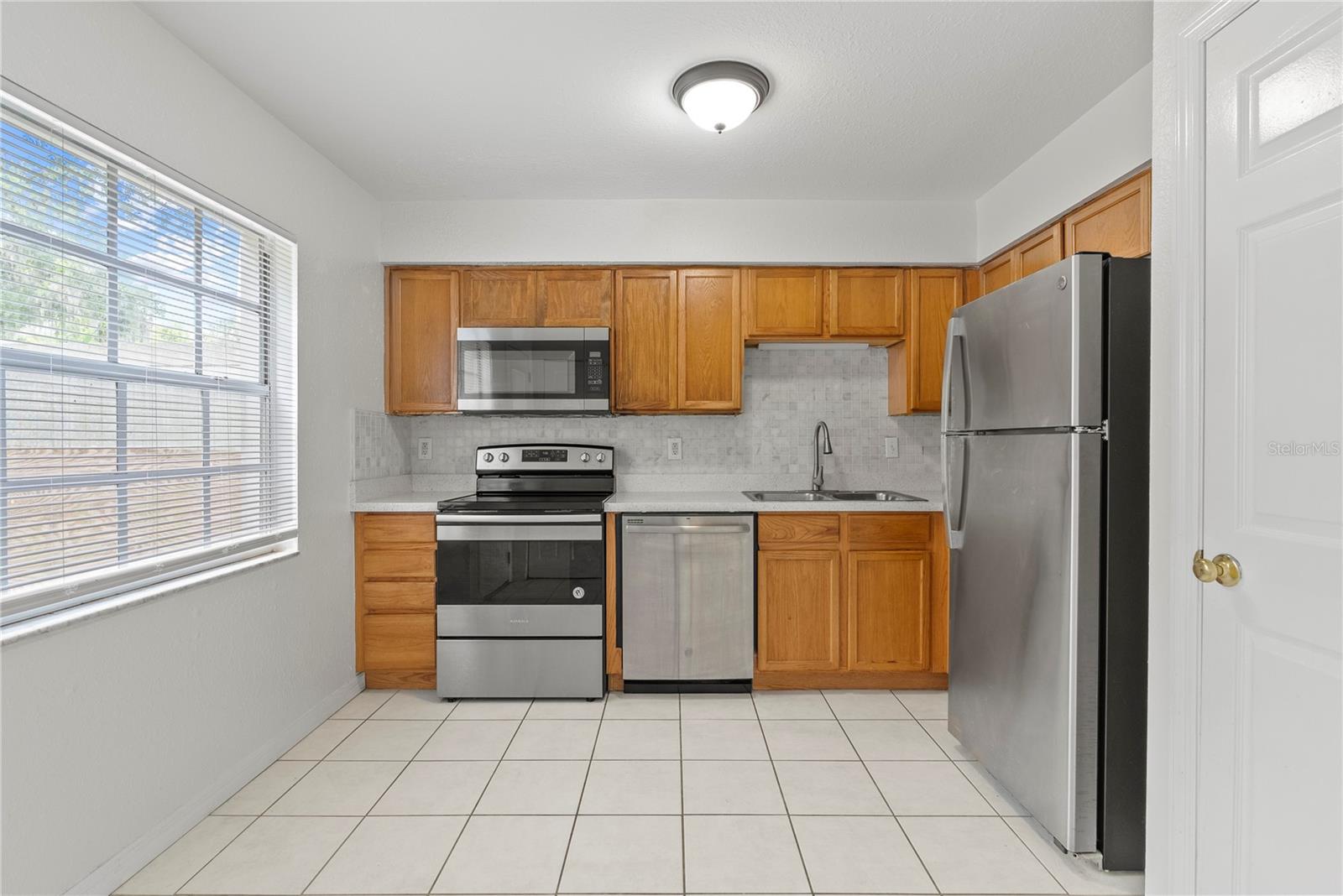 13548 EMBASSY PARK CT #26