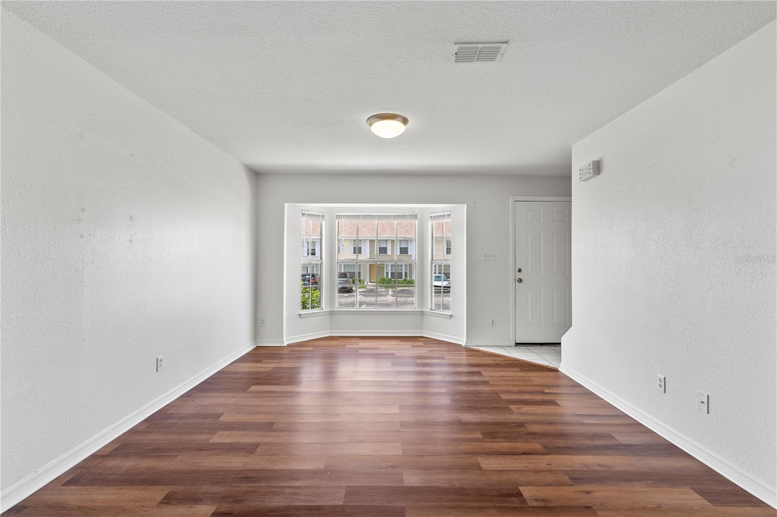 13548 EMBASSY PARK CT #26