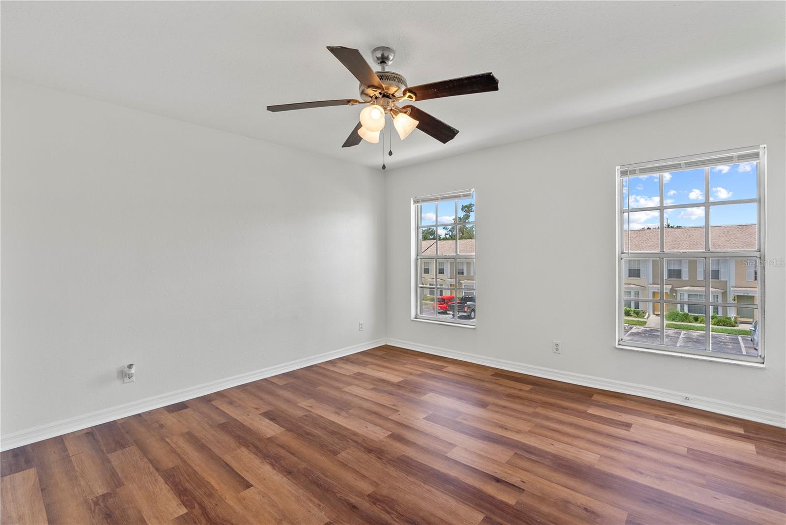 13548 EMBASSY PARK CT #26