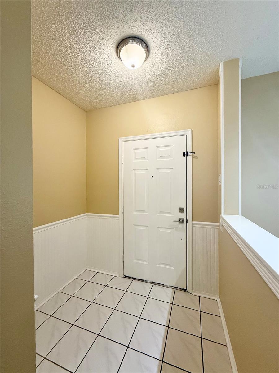 8556 HUNTERS KEY CIR