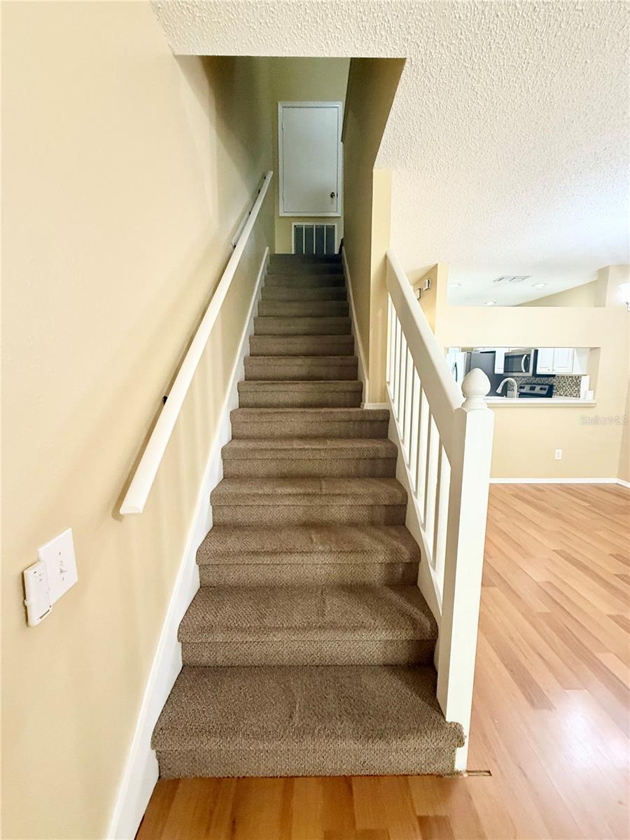 8556 HUNTERS KEY CIR