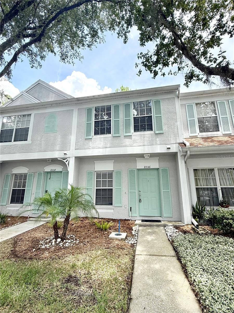 8556 HUNTERS KEY CIR