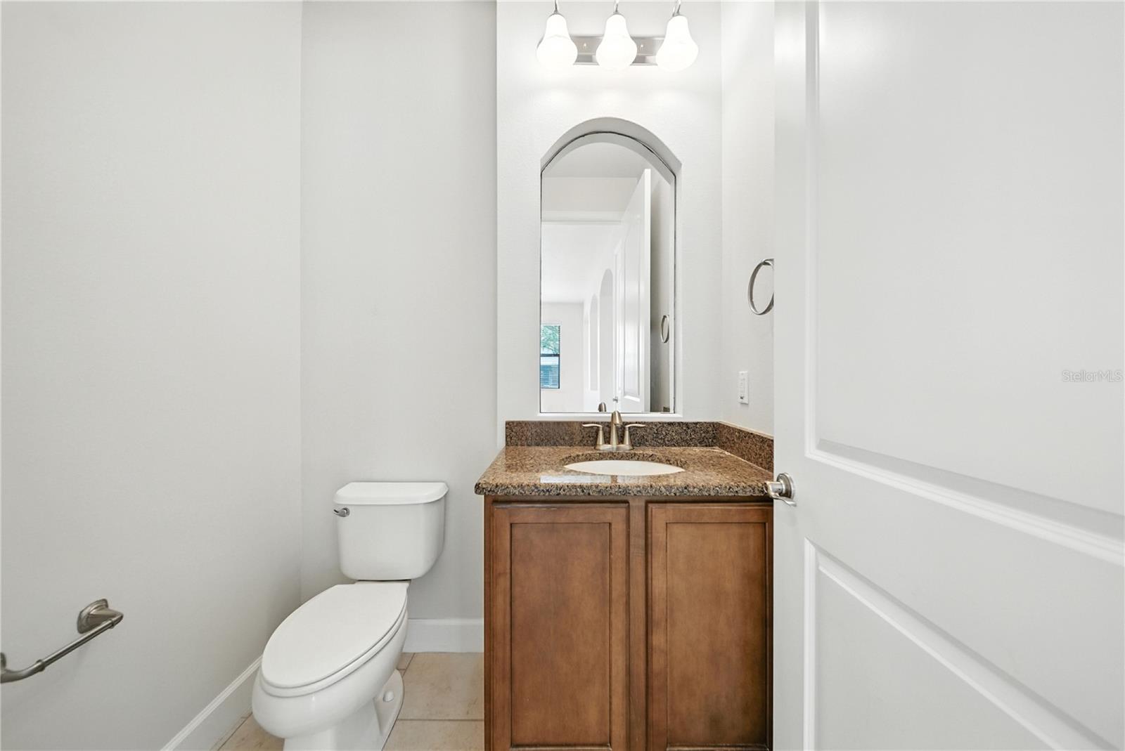 8209 DUNHAM STATION DR