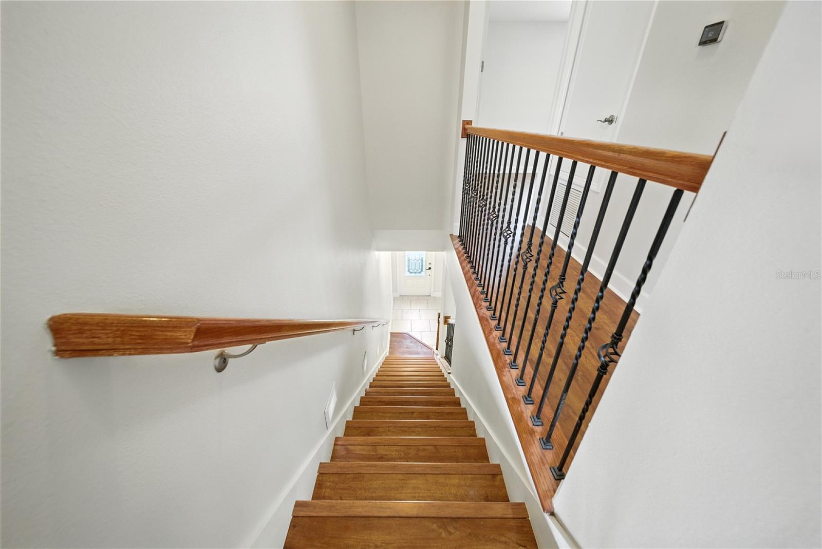 8209 DUNHAM STATION DR