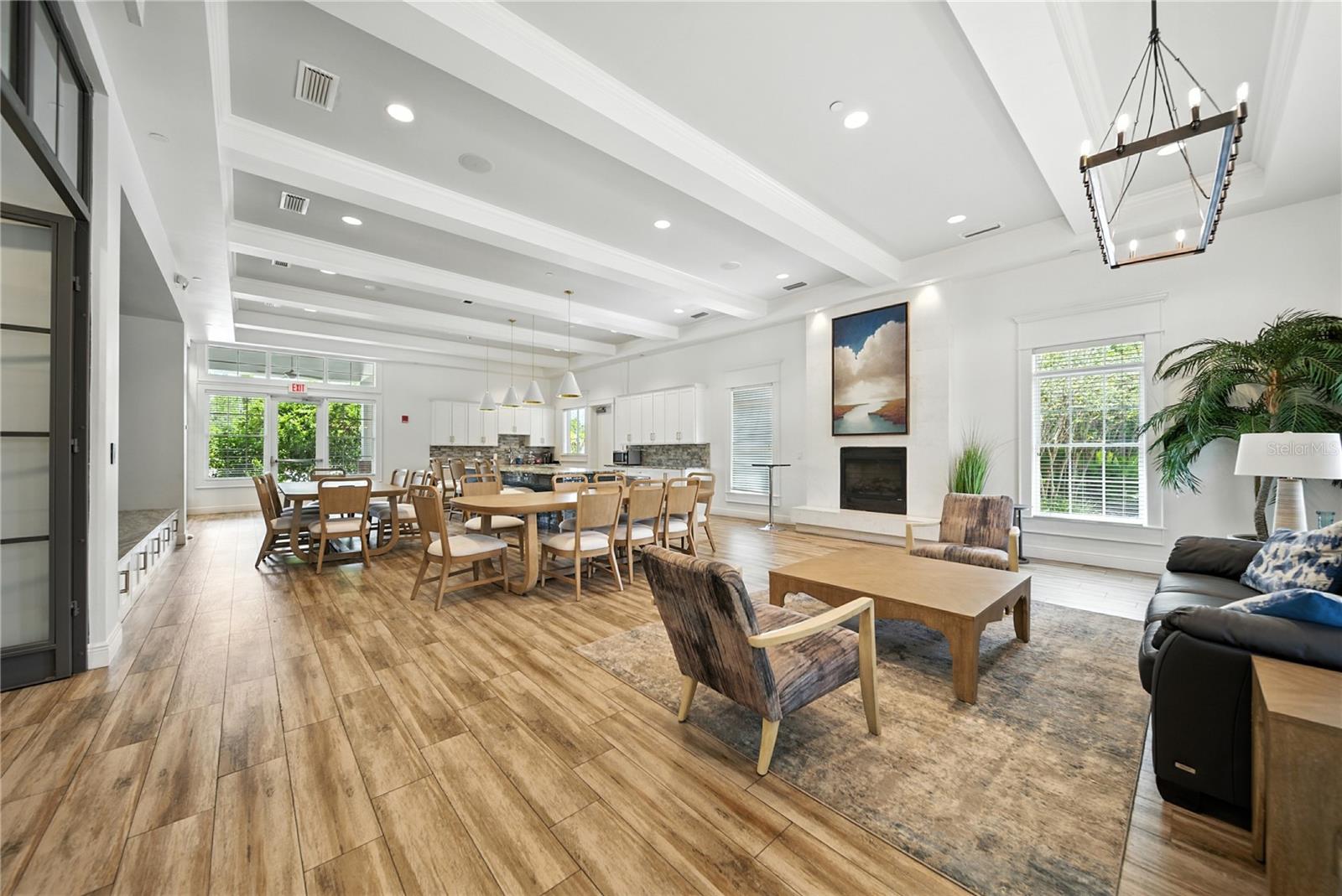 8209 DUNHAM STATION DR