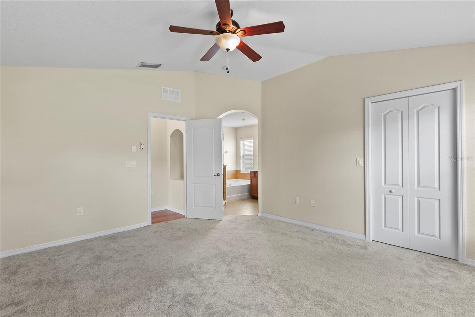 11129 ANCIENT FUTURES DR