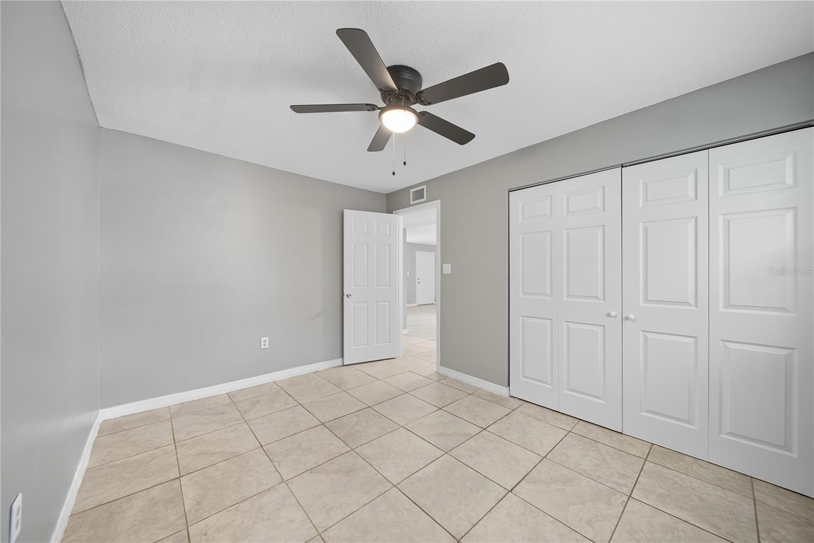 12401 OAK CEDAR PL #201