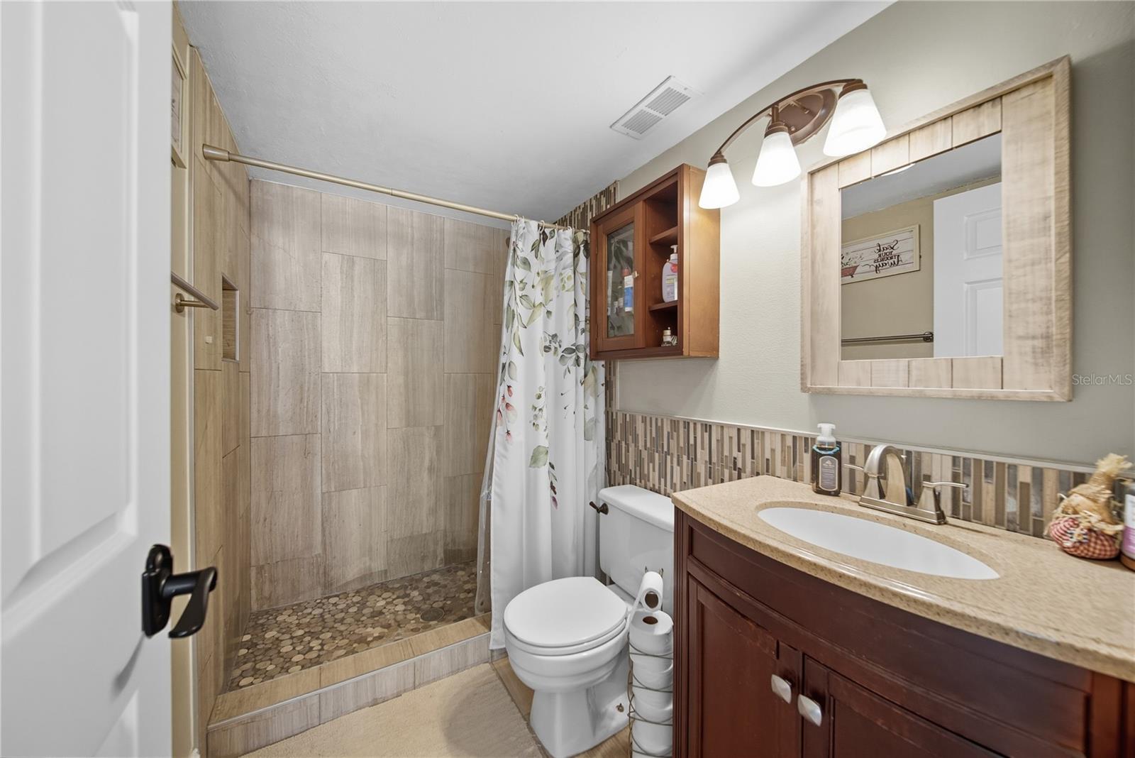 3100 LAKE PINE WAY #A2