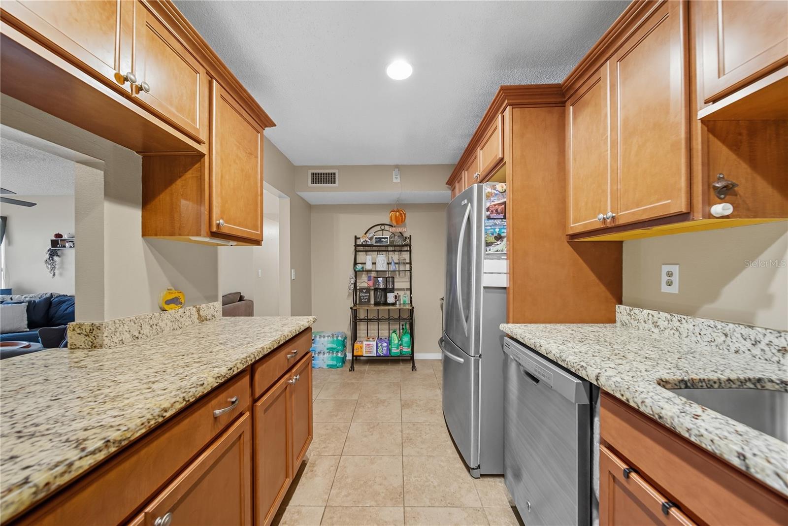 3100 LAKE PINE WAY #A2