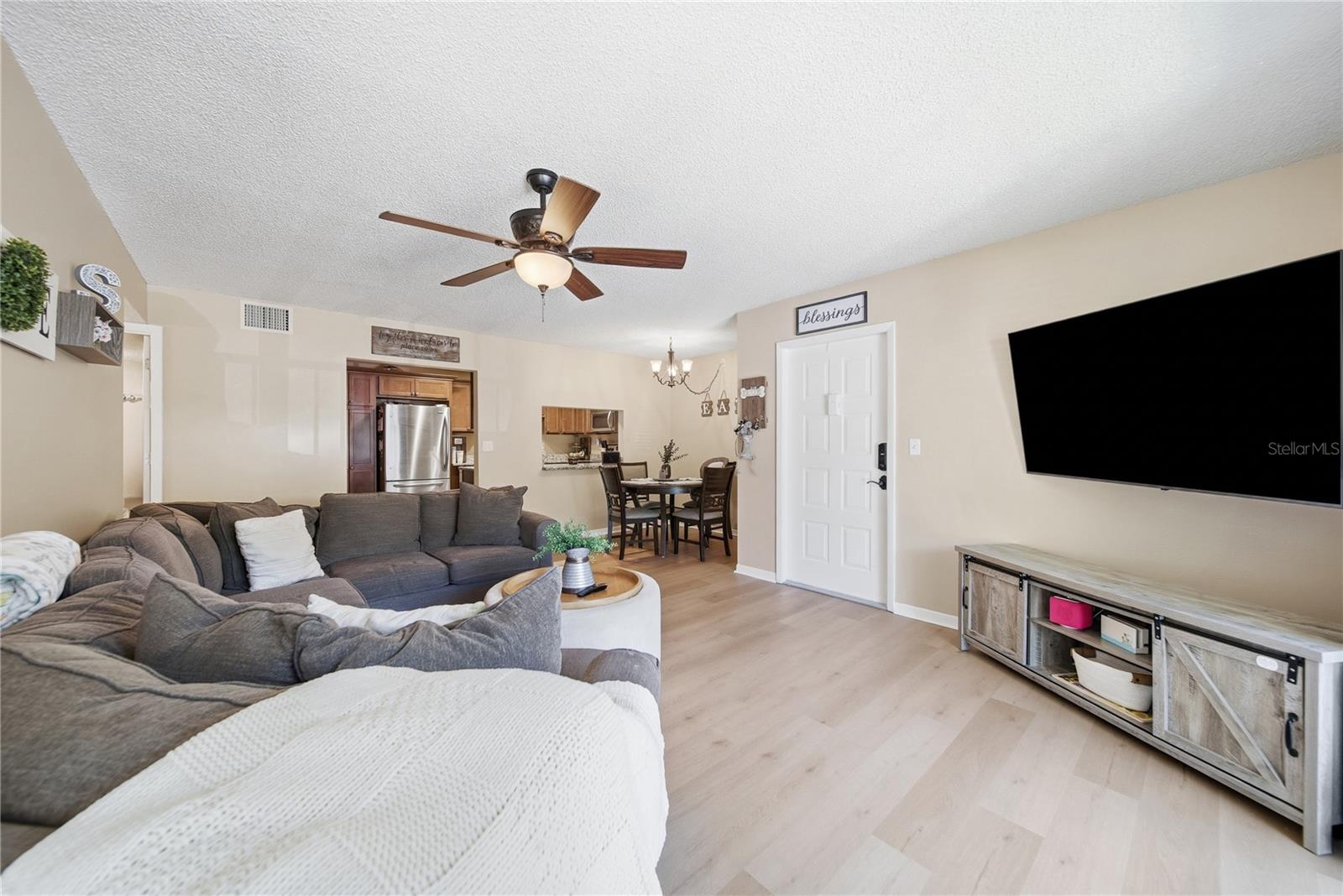 3100 LAKE PINE WAY #A2
