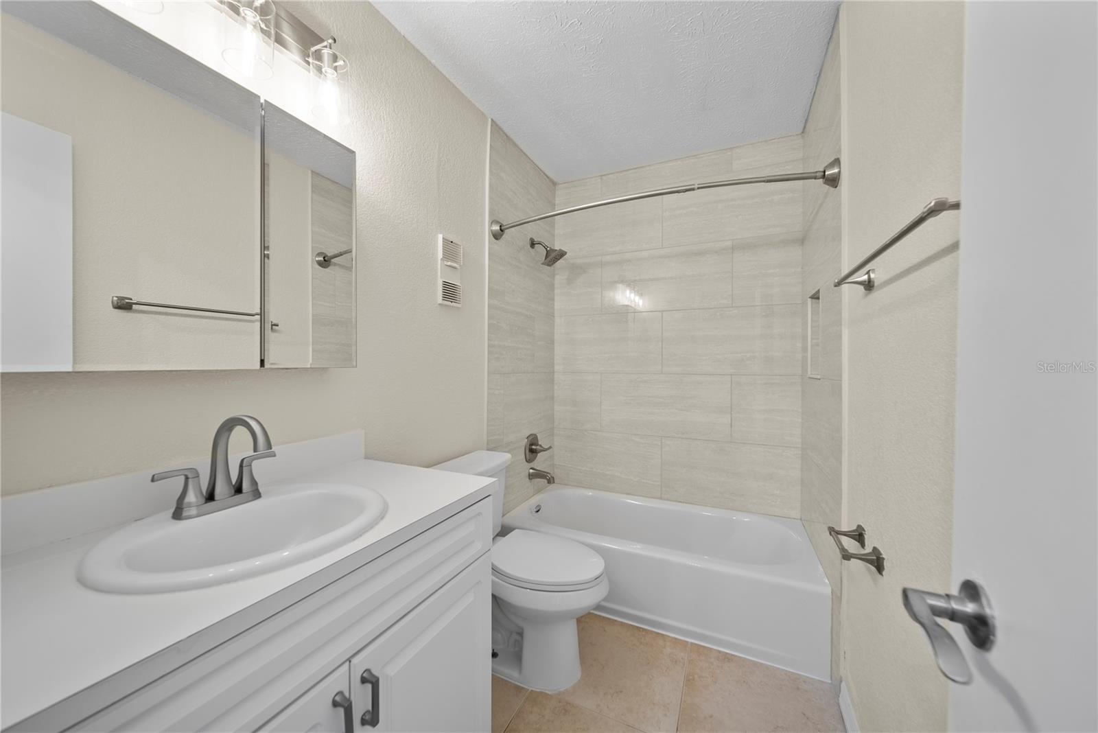 13713 JUNIPER BLOSSOM DR