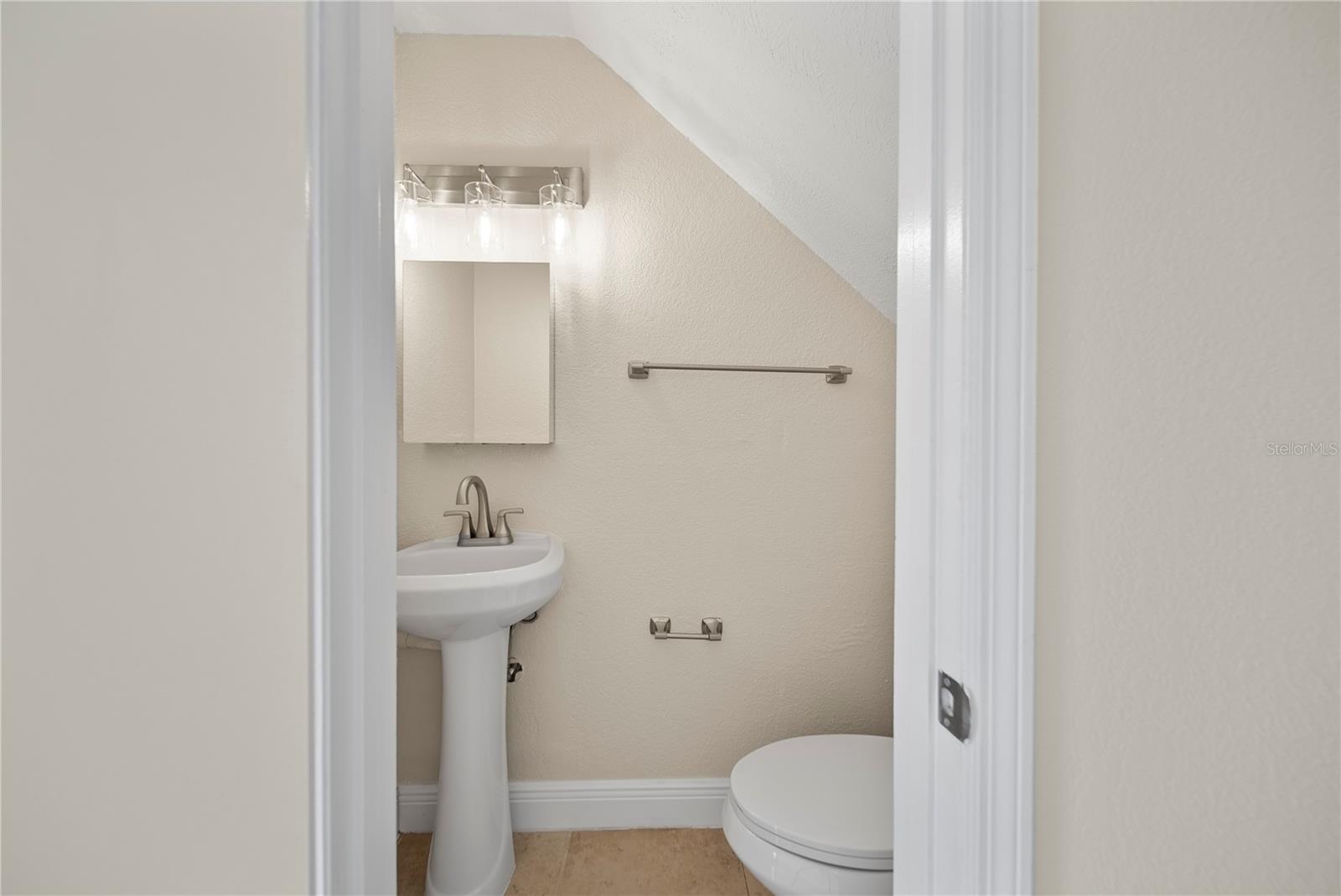 13713 JUNIPER BLOSSOM DR